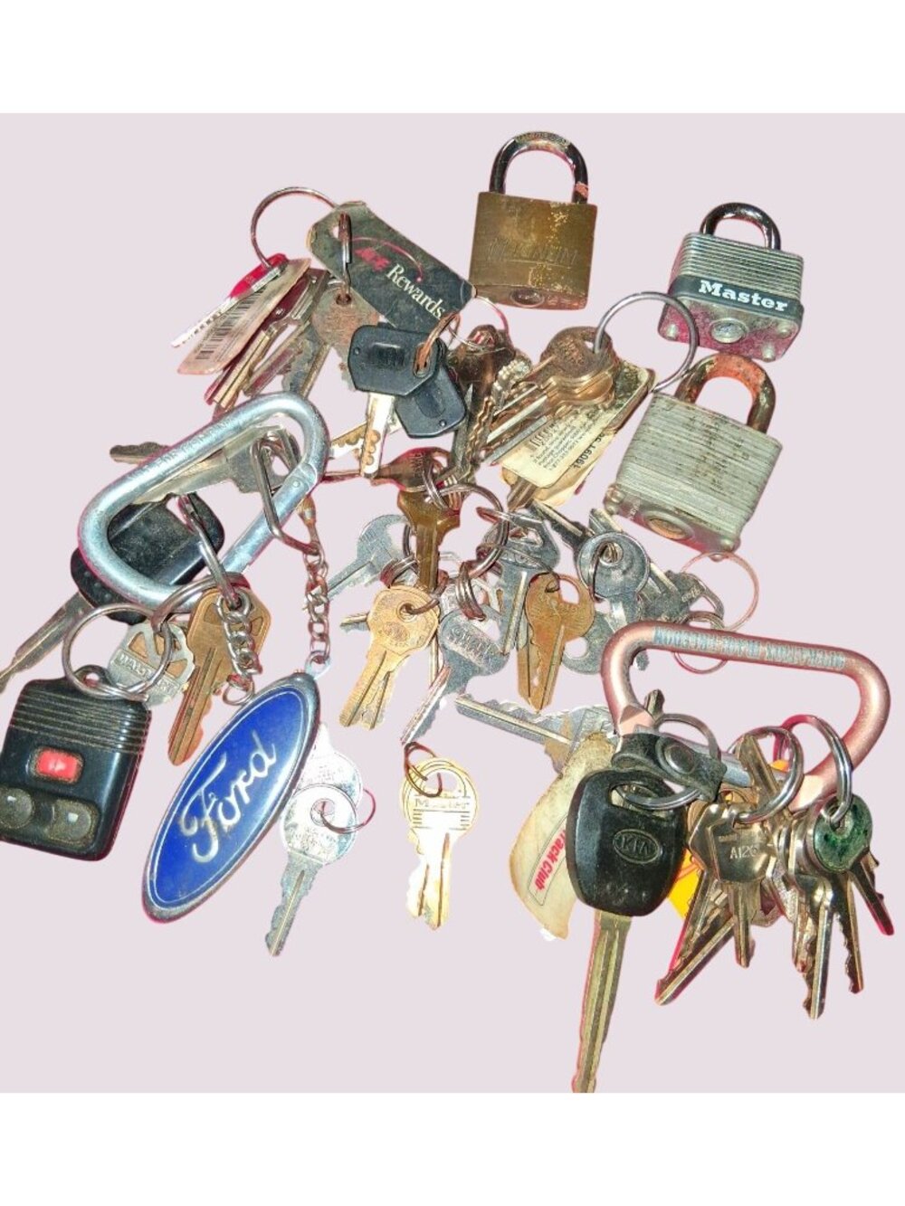 Vintage Mixed Lot Of Keys & Padlocks Including Ford & Master Lock Keychains